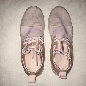Light pink running shoes